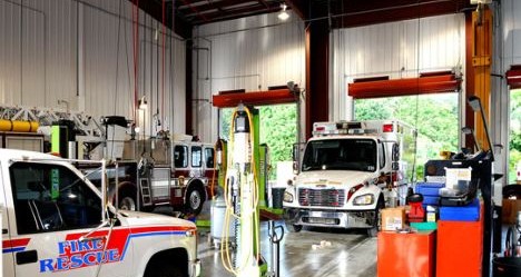 photo by Synalovski Romanik Saye